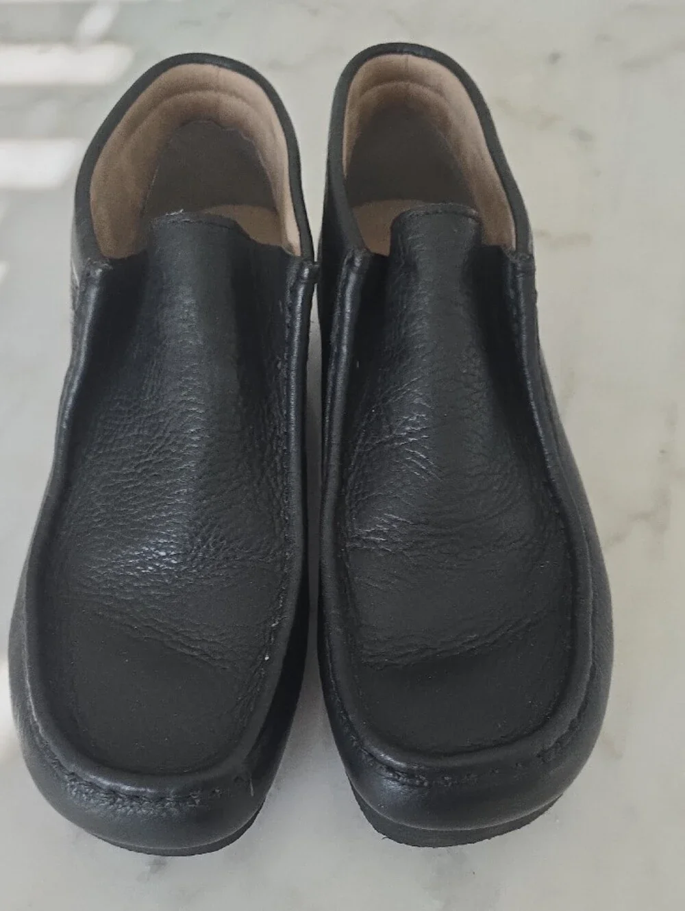 Clarks Men's Black Leather Chukka Wallabee Boots